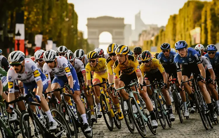 watch-tour-de-france-in-Ireland-00